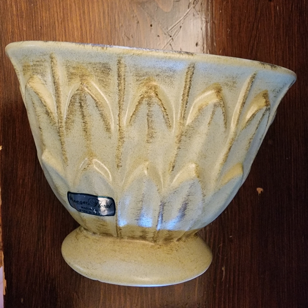 Haeger planter green